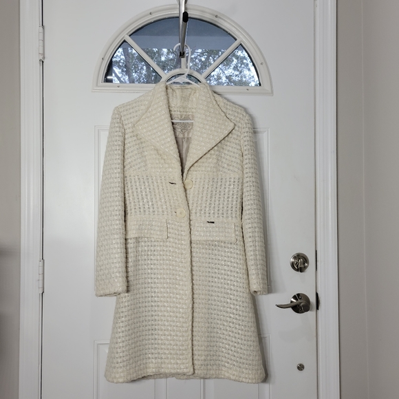 Textured Cream Dress Coat /Long Jacket  Size PS - Picture 5 of 8
